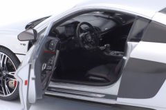NZG - AUDI - R8 COUPE PERFORMANCE 2019
