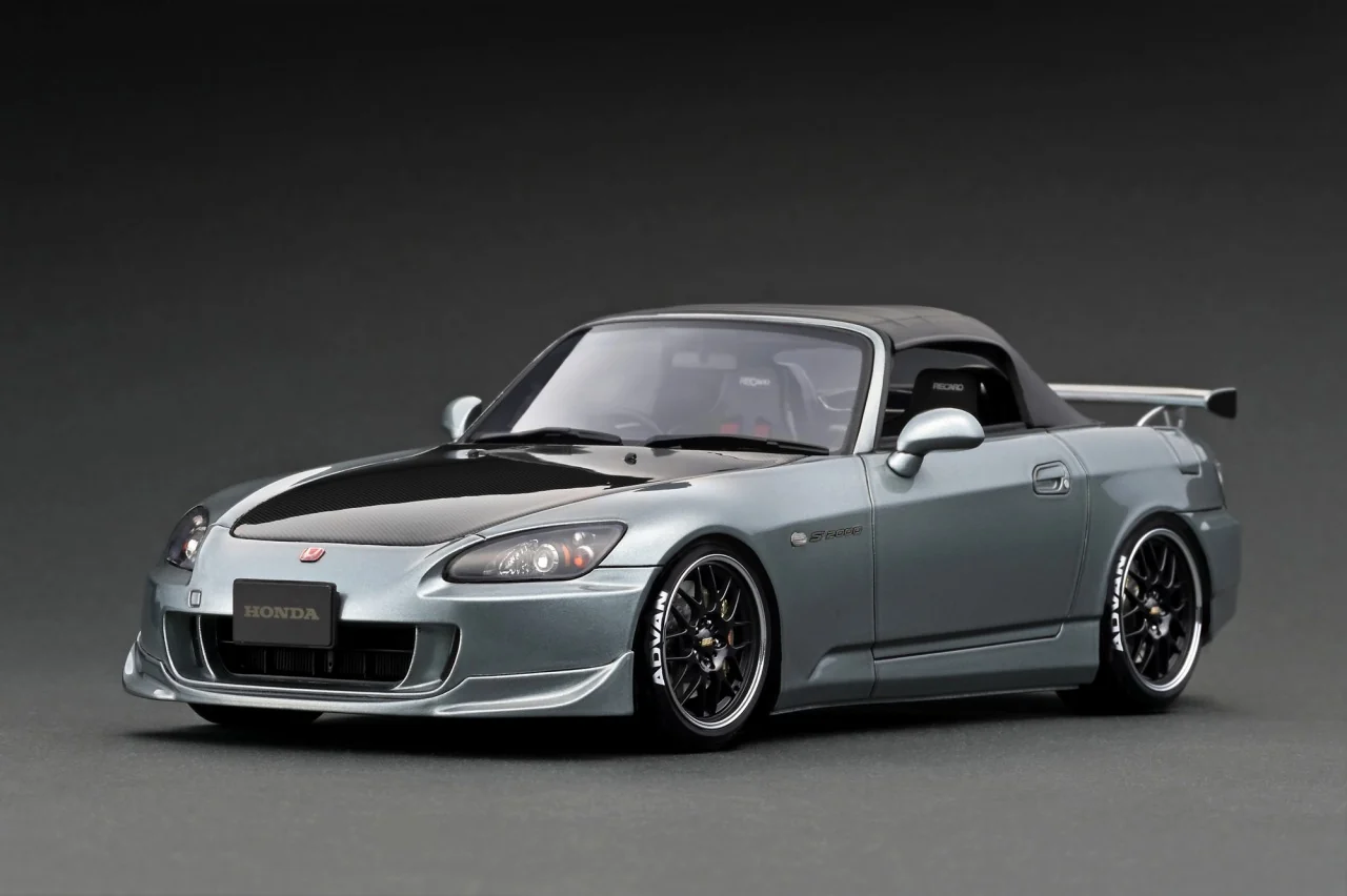 1/18 IGNITION Honda S2000 (AP2) Dark Silver with carbon bonnet - IG2590