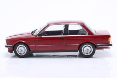 MINICHAMPS - BMW - 3-SERIES 323i 1982