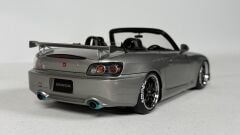 1/18 IGNITION Honda S2000 (AP2) Dark Silver with carbon bonnet - IG2590