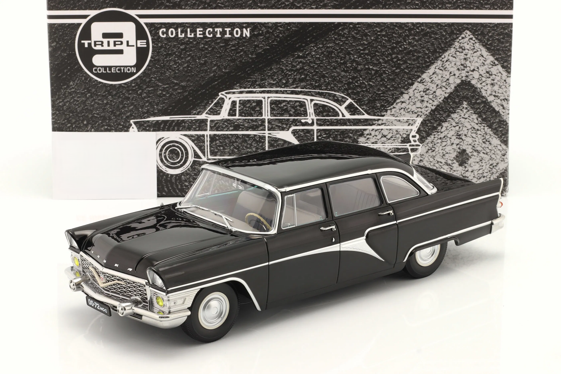 1/18 TRIPLE9 - GAZ - 13 SEAGULL CHAIKA 1959
