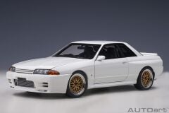 1/18 AUTOART - NISSAN - SKYLINE GT-R (R32) WANGAN MIDNIGHT REINA LATE VERSION 1991