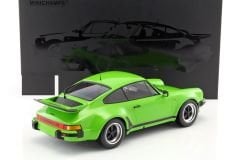 Porsche 911 (930) Turbo year 1977 light green 1:12 Minichamps