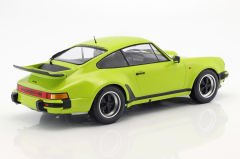 Porsche 911 (930) Turbo year 1977 GREEN 1:12 Minichamps