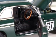 1/18 AUTOART MGB GT MK II NÜRBURGRING 86781