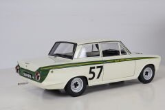 1/18 AUTOART LOTUS CORTINA MK I CRYSTAL PALACE SALOON 1964 WINNER JIM CLARK 86438