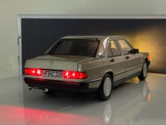 IŞIKLANDIRMALI MODEL - NOREV - MERCEDES BENZ - 190E (W201) 1984