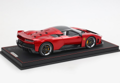 Ön Sipariş - 1/18 BBR Ferrari F80 carbon optional Rosso Supercar - bicolor wheels silver and carbon - P18253H