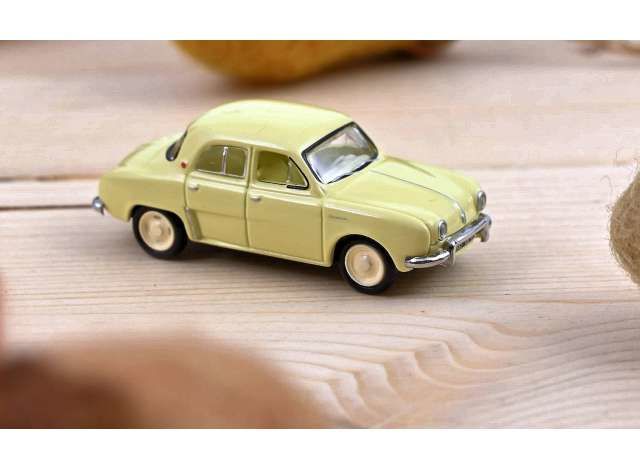 1/87 1956 Renault Dauphine, parchemin yellow