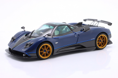 Ön Sipariş - 1/18 Almost Real Pagani Zonda Tricolore blue metallic / golden rims - ALM856201