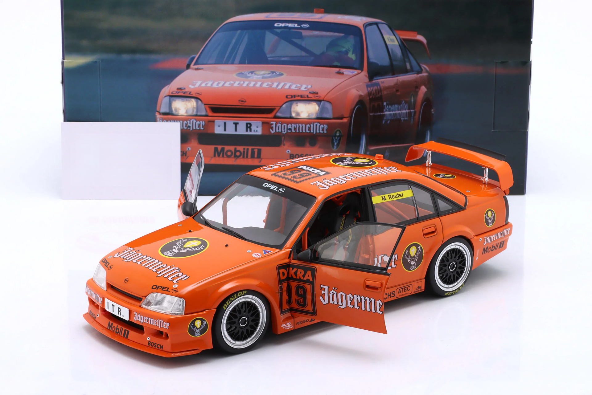 1/18 WERK83 - OPEL - OMEGA 3000 24V TEAM SCHUBEL JAGERMEISTER N 99 SEASON DTM 1991 MANUEL REUTER