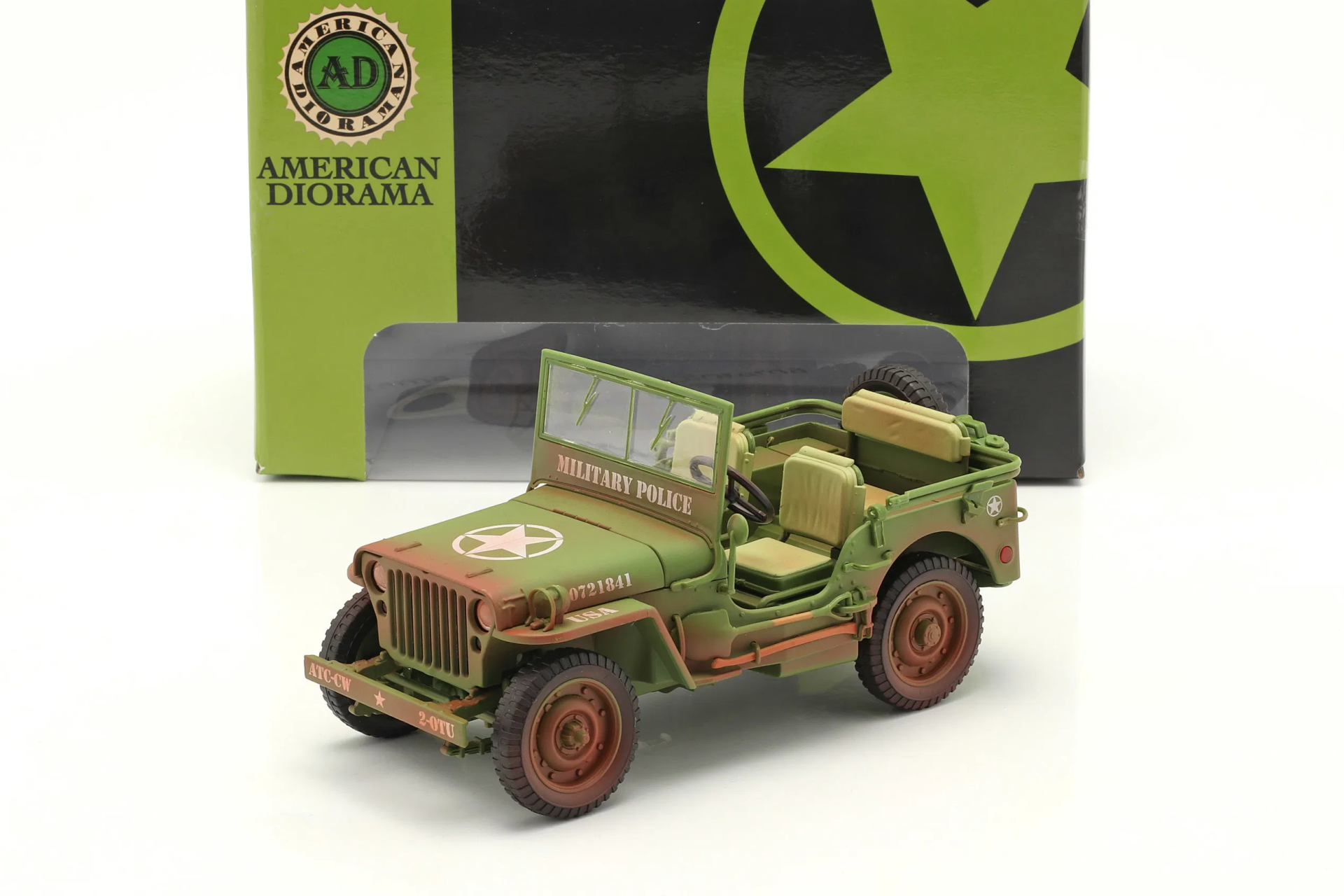 1/18 American Diorama Jeep Willys military police Dirty version - AD77406A