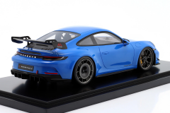 Ön Sipariş - 1/18 SPARK Porsche 911 (992) GT3 Manthey Kit sharkblue - WAP0213020TGT3