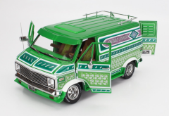 1/18 ACME-MODELS - CHEVROLET - G-SERIES VAN EMERALD EXPRESS 1970