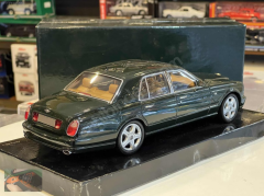 MINICHAMPS - BENTLEY - ARNAGE T 2002