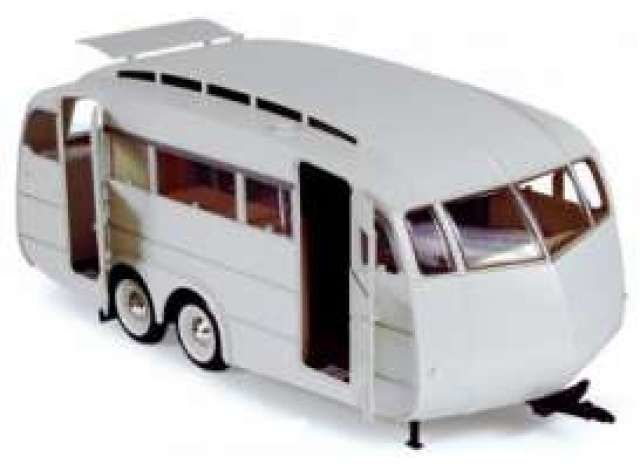 1955 Caravan Henon, white