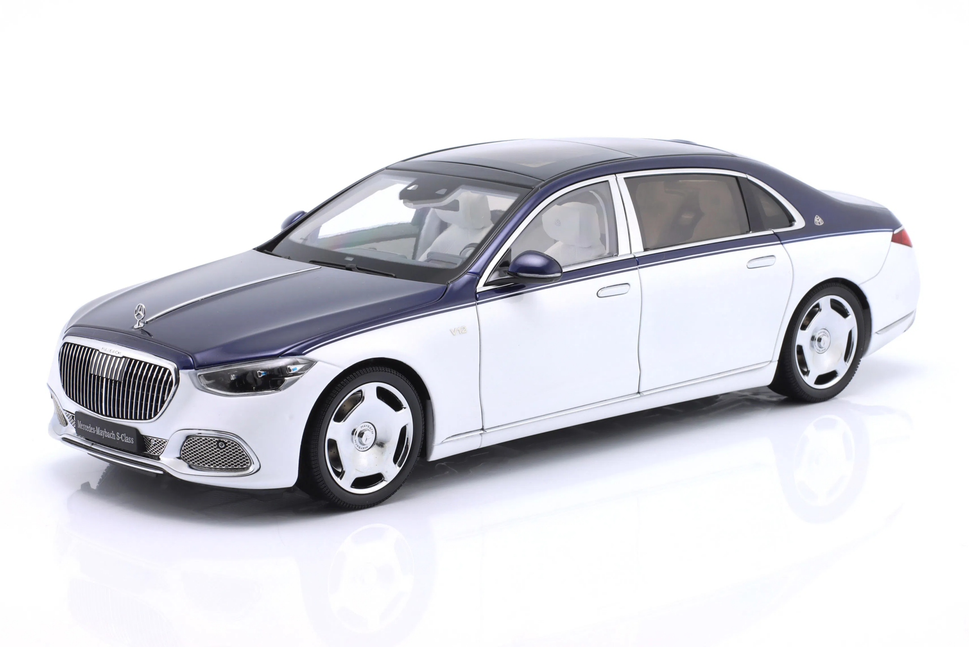1/18 ALMOST-REAL - MERCEDES BENZ - S-CLASS S600 V12 BITURBO MAYBACH 2021