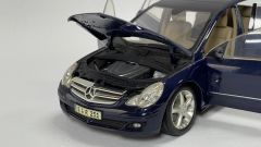 MINICHAMPS - MERCEDES BENZ - R-CLASS 2005