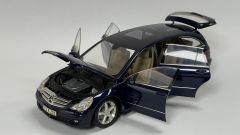 MINICHAMPS - MERCEDES BENZ - R-CLASS 2005