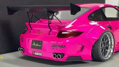 AUTOBARN - PORSCHE 911 Liberty Walk LB Performance Flash décalcomanies rose