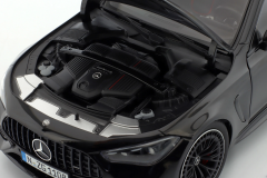 Ön Sipariş - 1/18 NZG Mercedes-Benz AMG CLE 53 4Matic+ Coupe 2024 Obsidian Black - 110800050