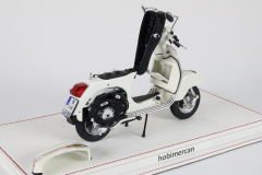 KUTUSUZ - SCHUCO - PIAGGIO - VESPA 150 PX 150th ANNIVERSARIO UNITA' D'ITALIA 2011