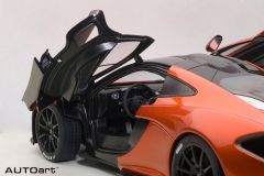 AUTOART - McLAREN - P1 2013