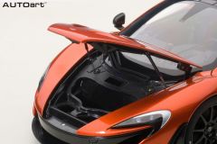 AUTOART - McLAREN - P1 2013