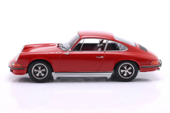 Ön Sipariş - 1/18 Minichamps Porsche 911 S Year 1972 red - 155063000