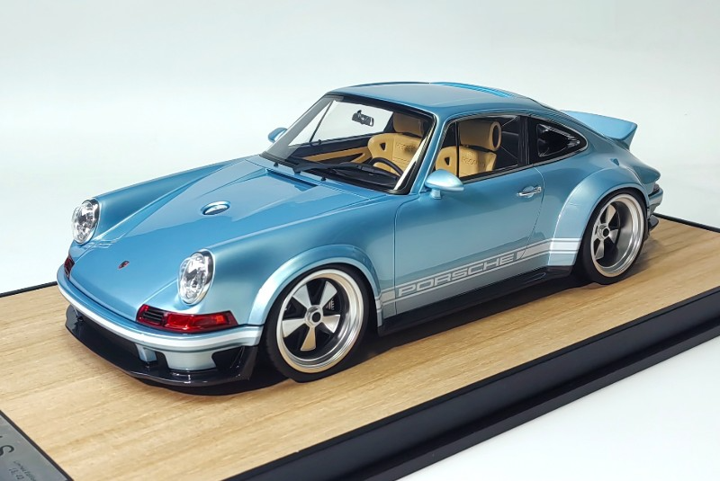1/12 IVY Porsche 911 Singer DLS blue on wood base limited