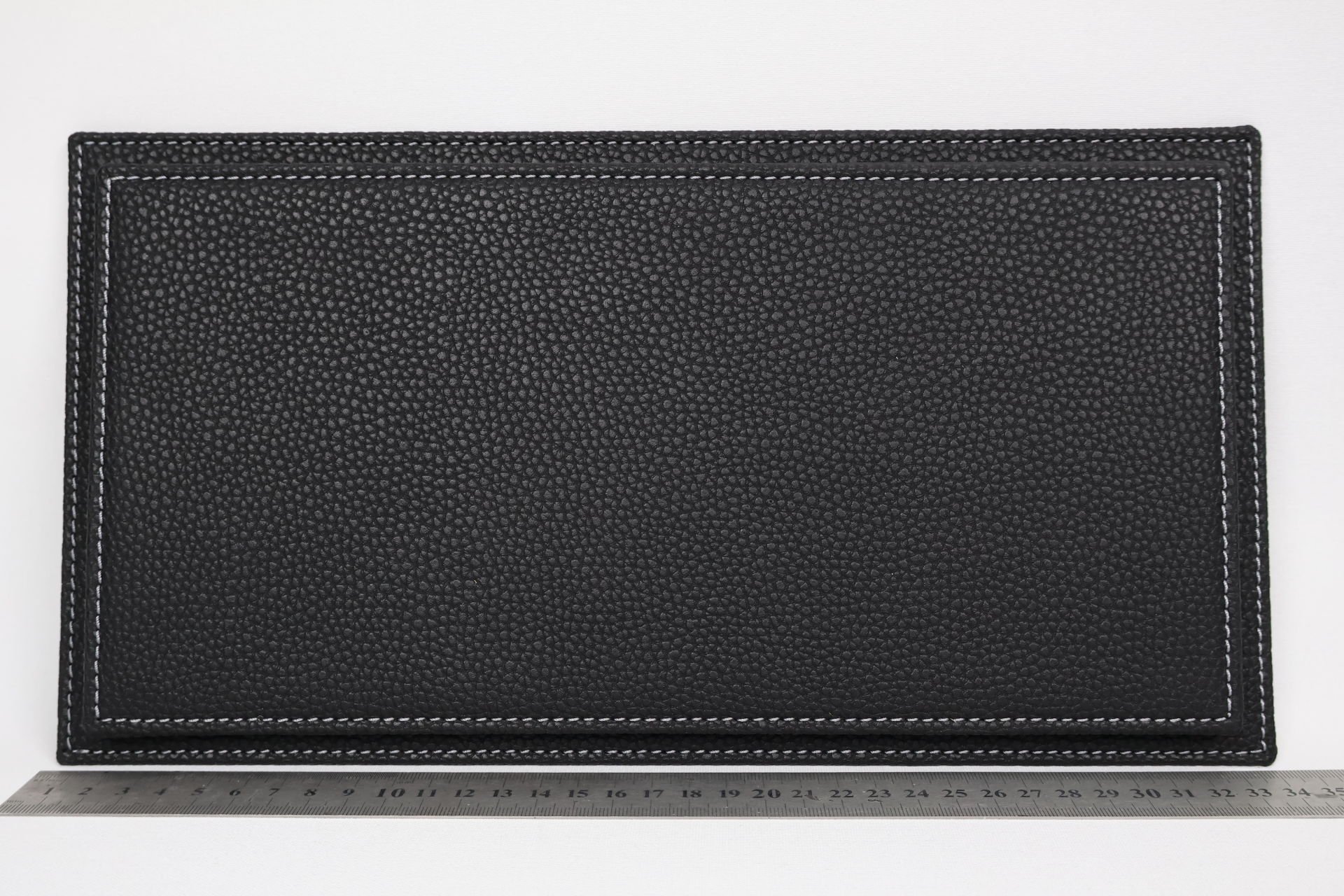 LYRD BOX - 1:18 ÖLÇEK - ASYA ASFALT SİYAH SERGİLEME STANDI - (GRİ DİKİŞ) LY143