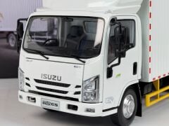 1/18 PAUDI  ISUZU Yifang EC7 Box Truck – White – Model Truck