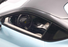 1/18 BBR-MODELS - FERRARI - 12CILINDRI V12 830cv PANORAMIC ROOF 2024