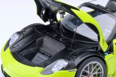 AUTOART - PORSCHE - 918 SPYDER WEISSACH PACKAGE 2013
