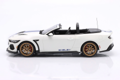 1/18 GT-SPIRIT - FORD USA - MUSTANG SUPER SNAKE COUPE 2025 - GT572