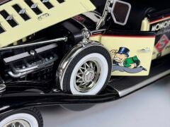 1/18 AUTOWORLD - CADILLAC - V16 SPORT PHEATON CABRIOLET OPEN Mr. MONOPOLI 1932