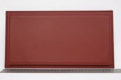 LYRD BOX - 1:18 ÖLÇEK - KESTANE BORDO SERGİLEME STANDI - (KIRMIZI DİKİŞ) LY148