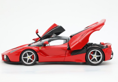 BBR-MODELS - FERRARİ LAFERRARİ 2013 ROSSO CORSA 4P seatbelt red