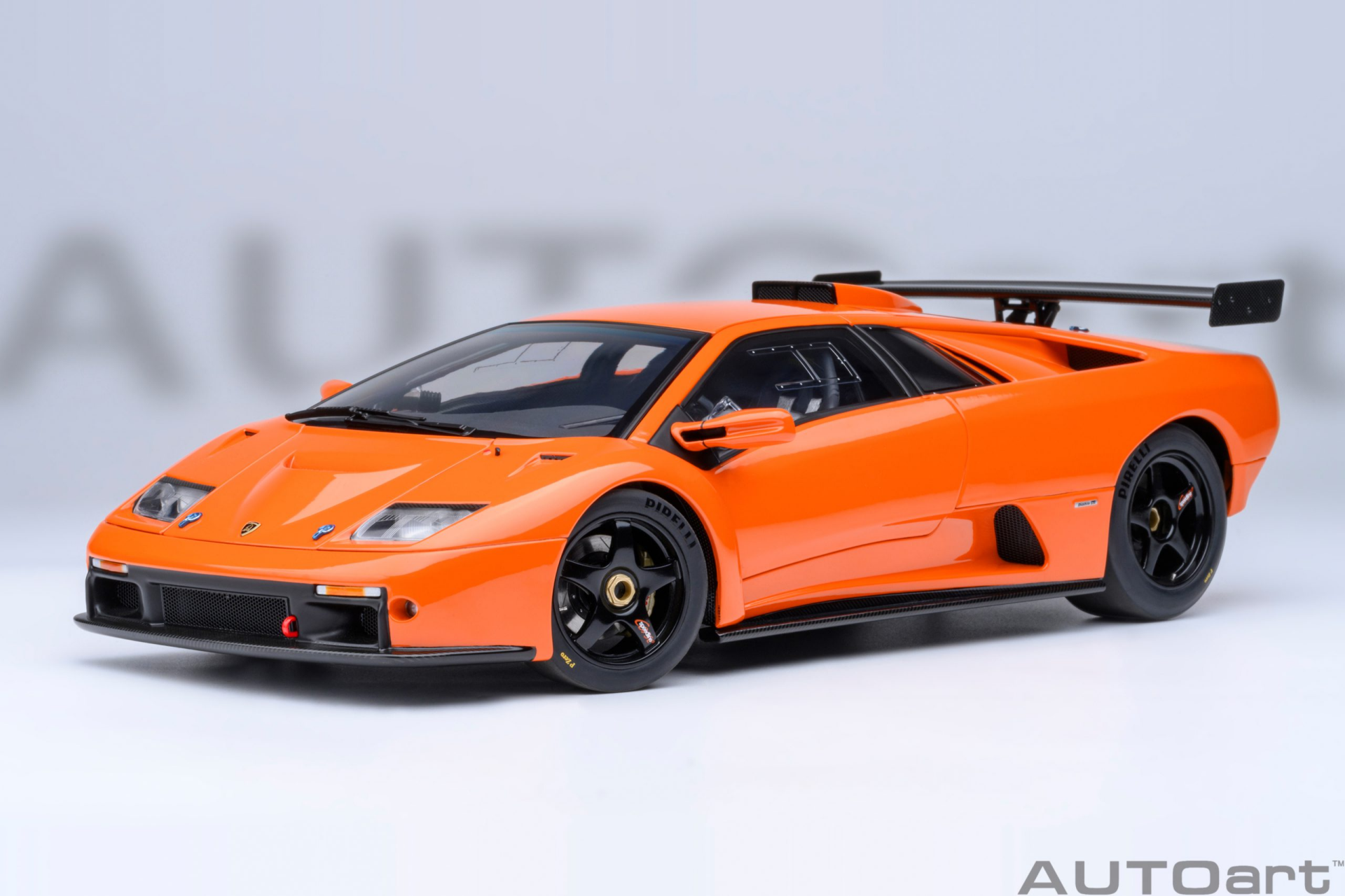 1/18 AUTOart Lamborghini Diablo GTR (Arancio Ishtar) - 79139