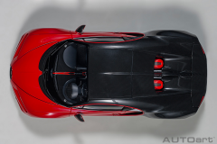 1/18 AUTOART Bugatti Chiron Sport (Italian Red/Carbon) - 70996