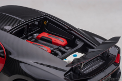 1/18 AUTOART Bugatti Chiron Sport (Italian Red/Carbon) - 70996