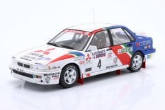 IXO-MODELS - MITSUBISHI - GALANT VR-4 TEAM MITSUBISHI RALLIART EUROPE N 4 RAC RALLY 1990 ARI VATANEN - BRUNO BERGLUND