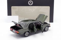 NOREV - MERCEDES BENZ - E-CLASS 200 (W123) 1980