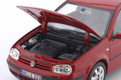 1/18 NOREV - VOLKSWAGEN - GOLF IV 2002