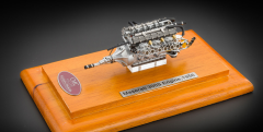 1/18 CMC - MASERATI - MOTORE - ENGINE MASERATI 300S 1956