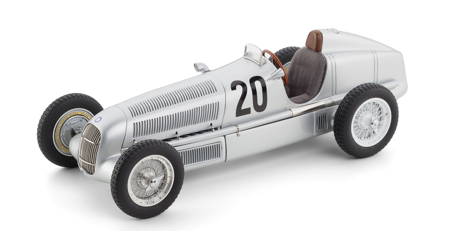 1/18 CMC - MERCEDES BENZ - F1 W25 SPIDER N 20 WINNER ADAC EIFELRENNEN 1934 M.VON BRAUCHITSCH