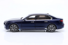 1/18 MINICHAMPS - BMW - 7-SERIES i7 (G70 BEV) 2022