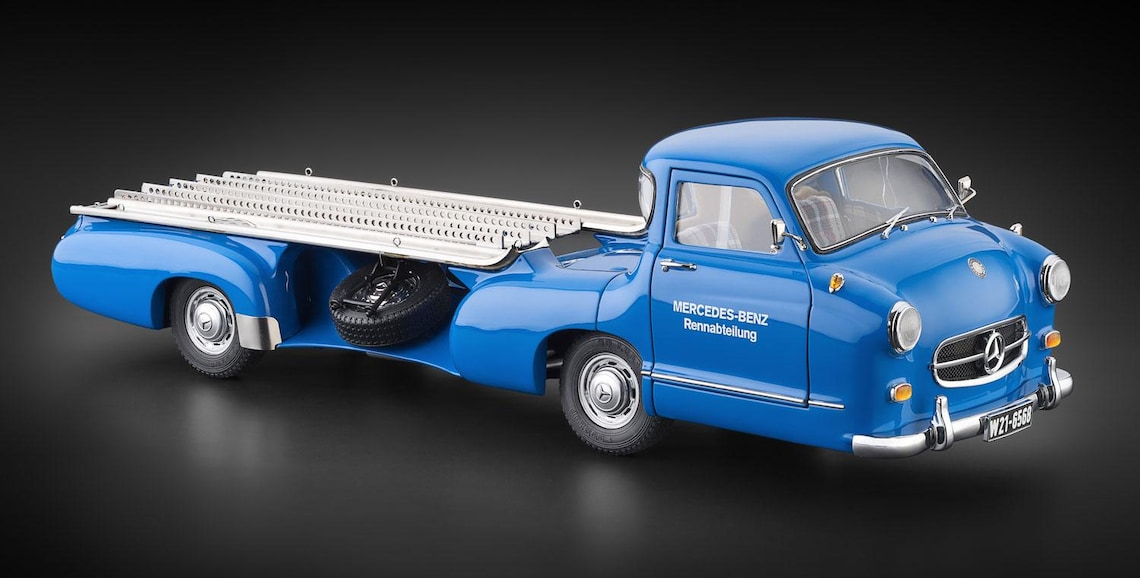 1/18 CMC - MERCEDES BENZ - CAR TRANSPORTER TRUCK 1954