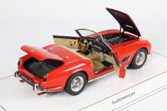 CMC - FERRARI - 250 GT SWB CALIFORNIA SPIDER 1961