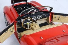 CMC - FERRARI - 250 GT SWB CALIFORNIA SPIDER 1961